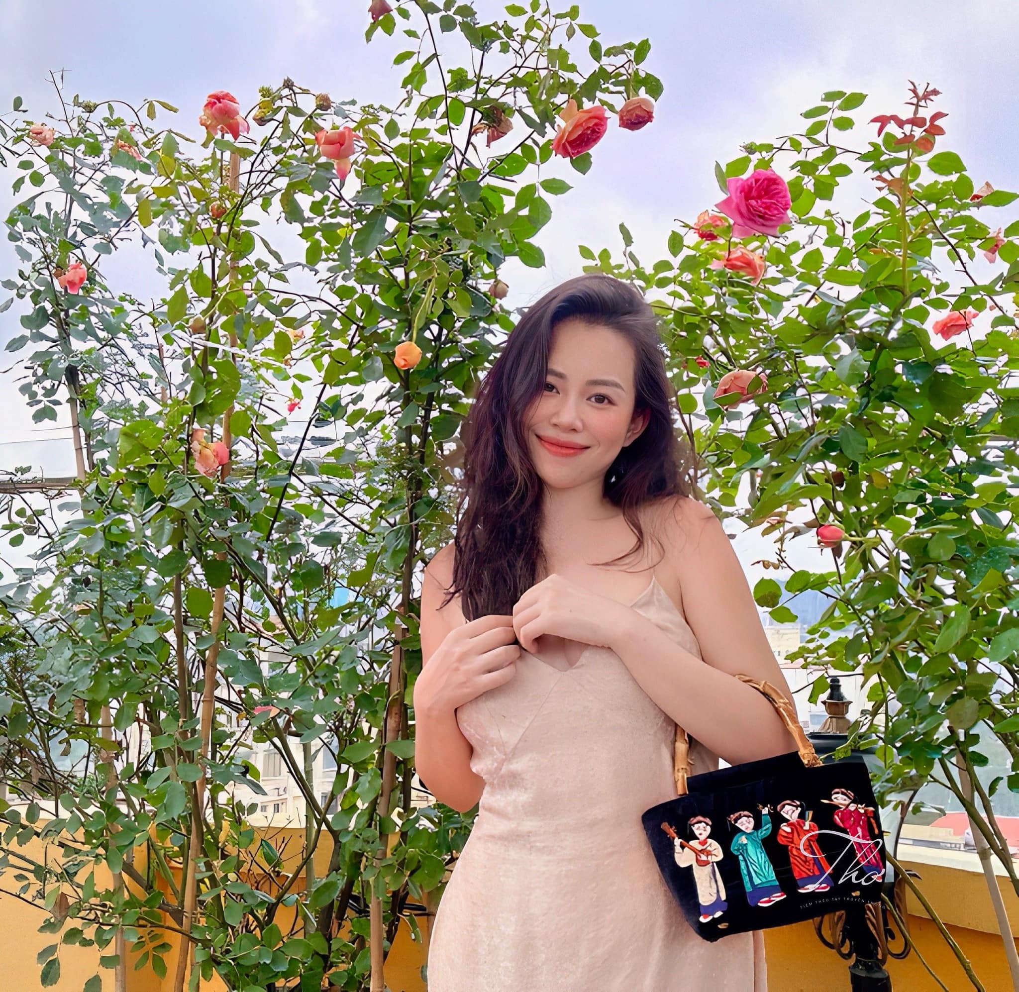 Mẫu túi giá hơn 2 triệu mang đậm chất liệu nghệ nhân: Giá trị nhất nằm ở kỹ thuật Việt trong từng đường kim mũi chỉ- Ảnh 3. Mẫu túi giá hơn 2 triệu mang đậm chất liệu nghệ nhân: Giá trị nhất nằm ở kỹ thuật Việt trong từng đường kim mũi chỉ- Ảnh 3.