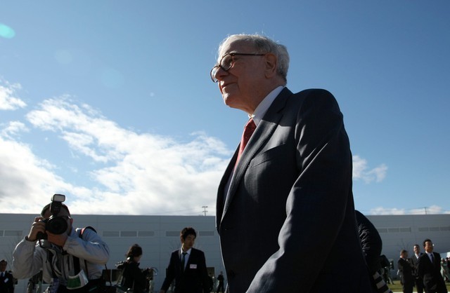 Canh bạc của Warren Buffett đang khiến Nhật Bản lần đầu tiên trong lịch sử rơi vào cảnh khó xử- Ảnh 6.