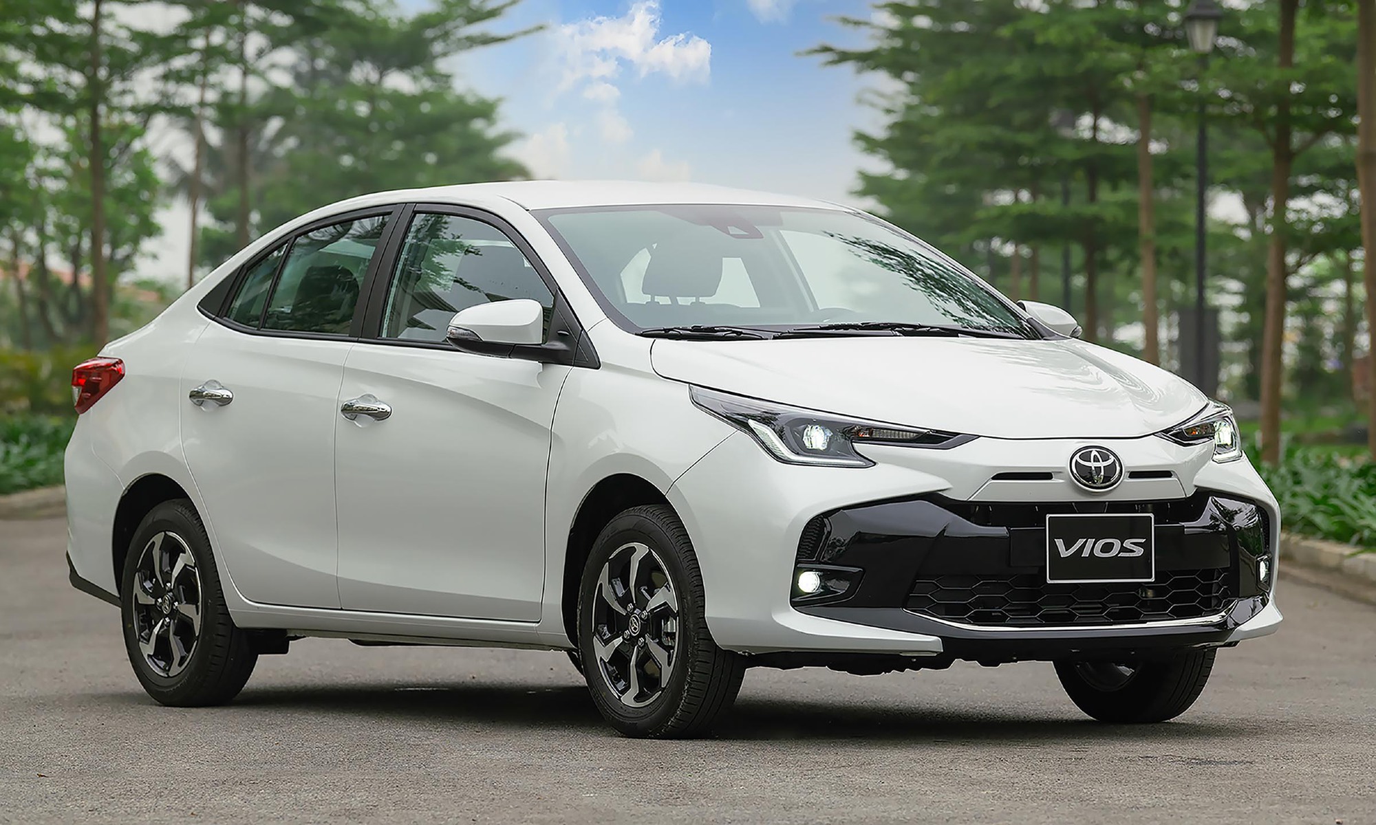 Honda Lead bán dưới giá đề xuất, Toyota Vios giá chưa tới 460 triệu đồng, Nissan tặng vàng cho khách- Ảnh 3.