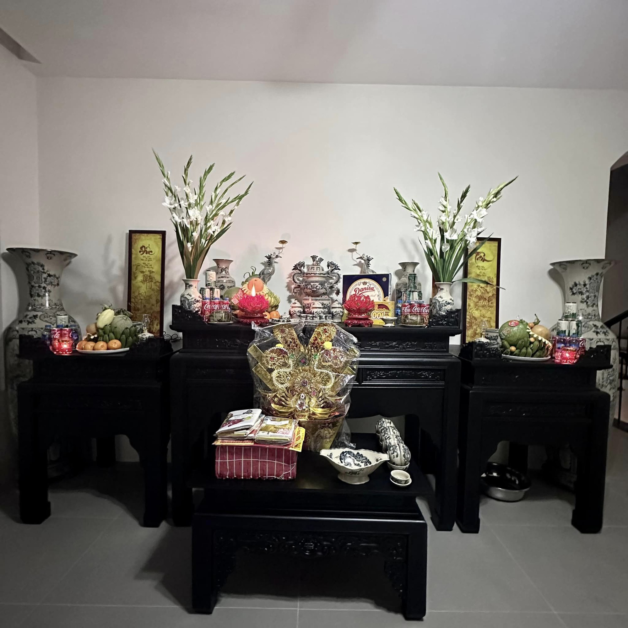 “Phú bà” phim Việt giờ vàng flex biệt thự tự decor, netizen đứng hình khi xem đến bức tượng bày trong nhà- Ảnh 11.