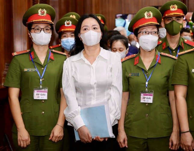 Hình ảnh nữ đại gia Trương Mỹ Lan sau hơn 1 năm bị tạm giam- Ảnh 2.