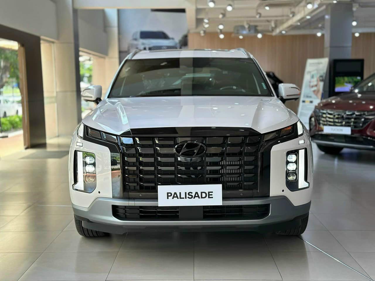 Hyundai Palisade xả hàng giảm giá gần 90 triệu tại đại lý: Bản base còn dưới 1,4 tỷ, tiệm cận Santa Fe, làm khó Explorer- Ảnh 1.