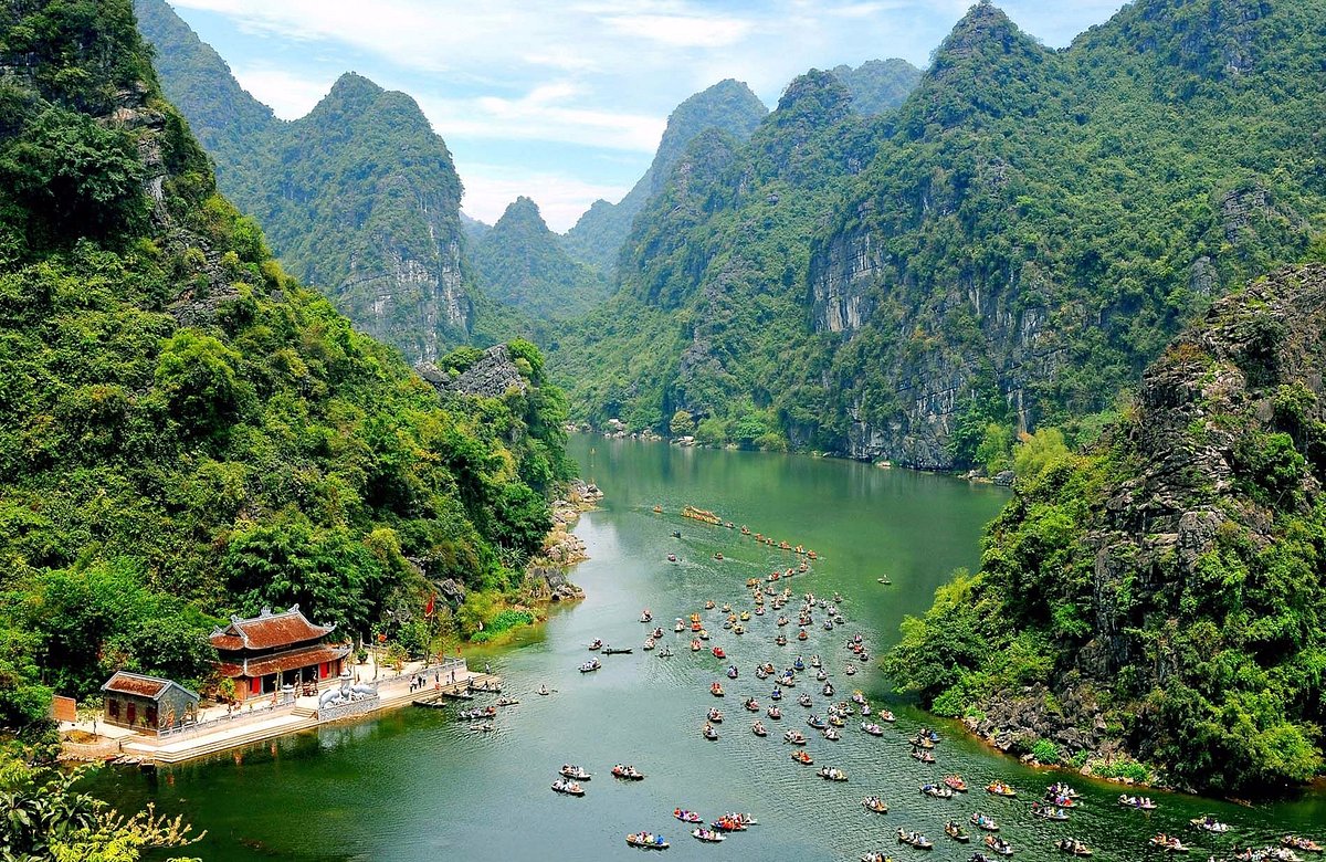 Tỉnh miền Bắc đón khách quốc tế nhiều thứ 3 cả nước dịp Tết: Nhiều thắng cảnh, cách Hà Nội chưa đến 100km- Ảnh 1.