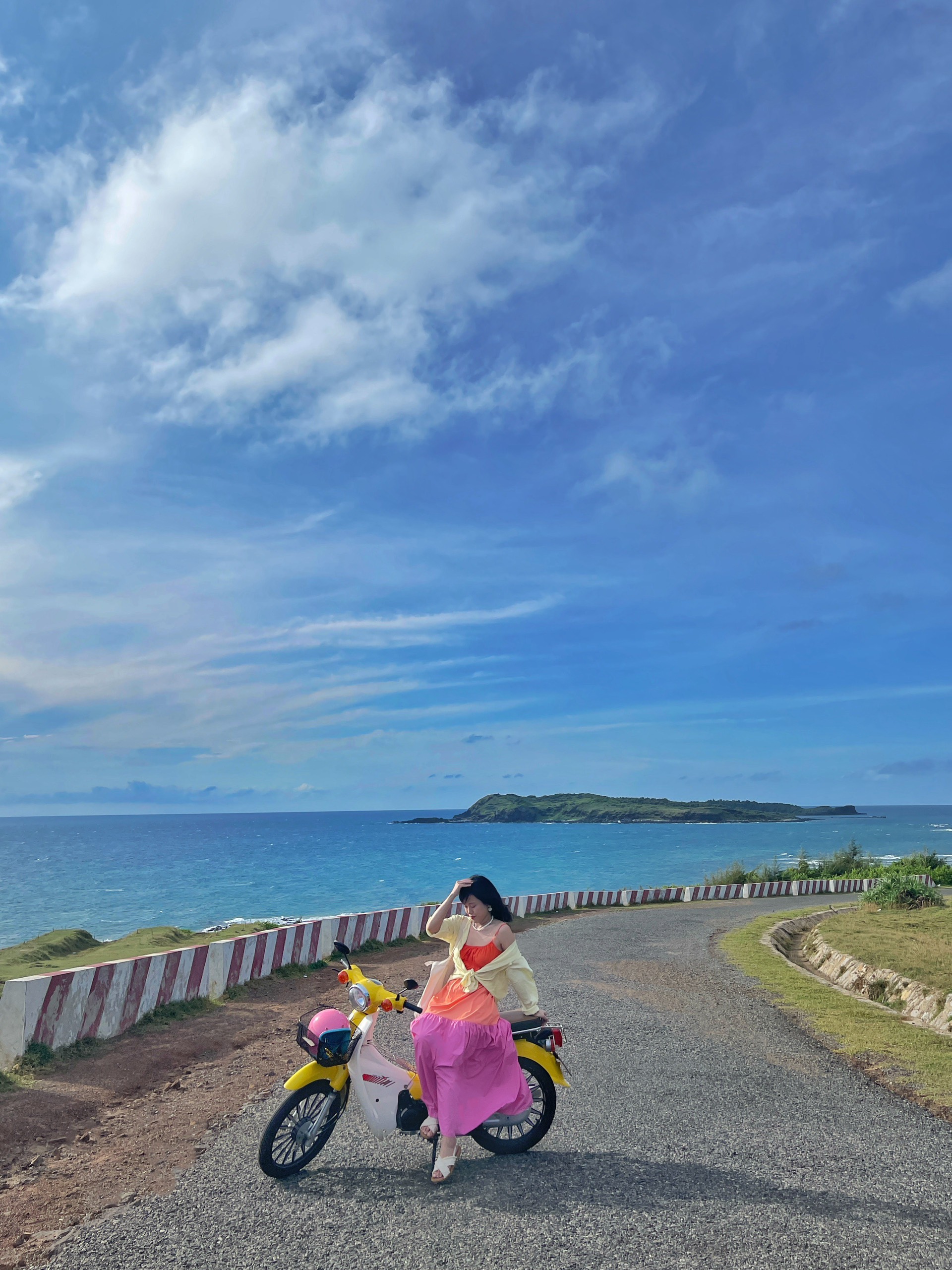 Đi du lịch đảo Phú Quý chỉ hơn 2 triệu/người mà có cả trăm ảnh check-in siêu đẹp và đây là lịch trình để chị em tham khảo- Ảnh 2.