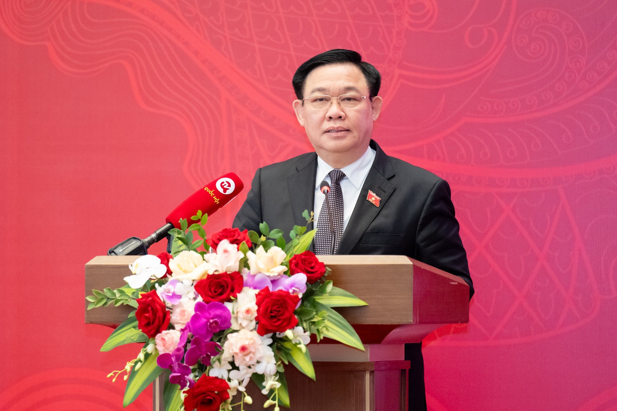 Chủ tịch Quốc hội Vương Đình Huệ phát biểu - Ảnh: Lâm Hiển
