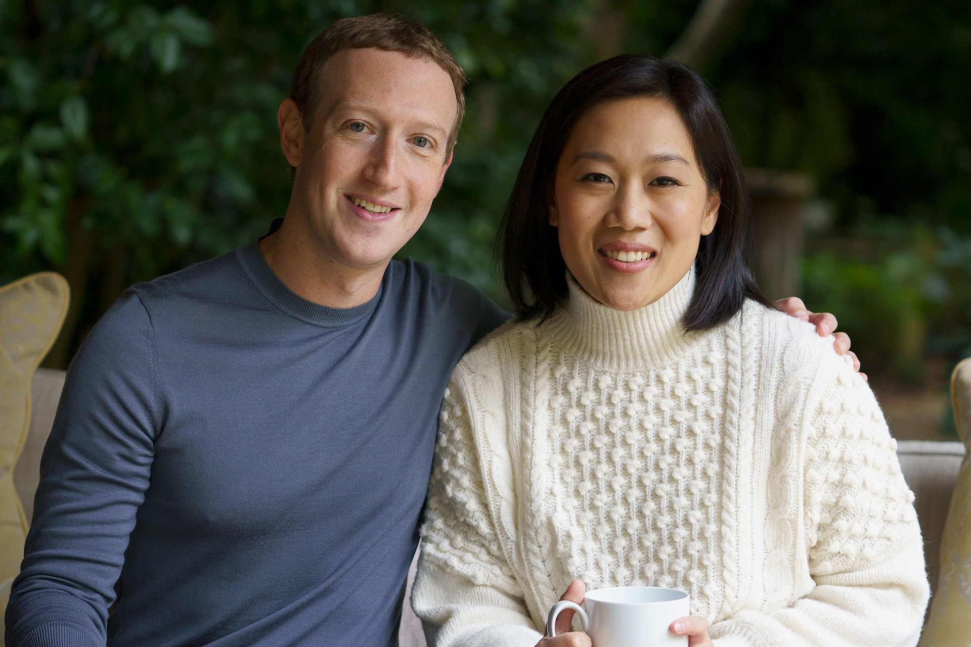 Con dâu tỷ phú giàu nhất châu Á, vợ nhà sáng lập Facebook, Baidu đều có chung 1 ĐẶC ĐIỂM về học vấn: Đúng ‘nồi nào úp vung nấy’, lấy chồng giàu xứng đáng!- Ảnh 2.