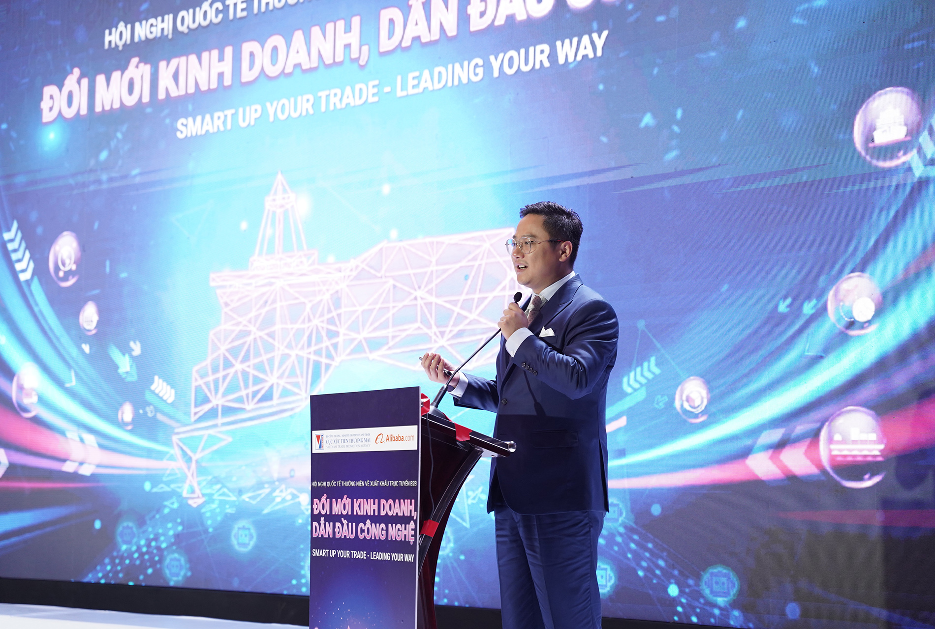 100 doanh nghiệp đầu tiên của Việt Nam tham gia “Gian hàng quốc gia’ trên Alibaba.com- Ảnh 1.