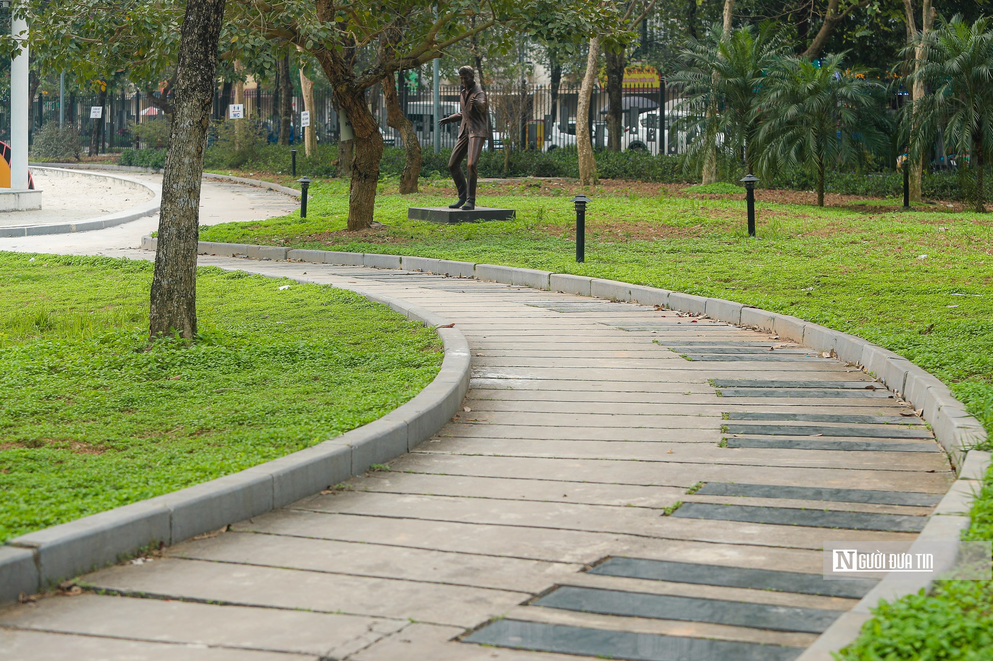 Hà Nội: Cận cảnh công viên hình cây đàn guitar trị giá 200 tỷ đồng- Ảnh 8.