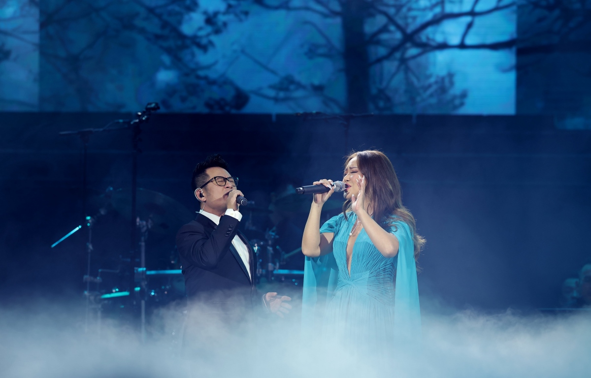 Bằng Kiều thăng hoa với loạt tình ca da diết, tặng khán giả một màn tam ca chưa từng có ở sân khấu Hà Nội đúng ngày 8/3- Ảnh 6.