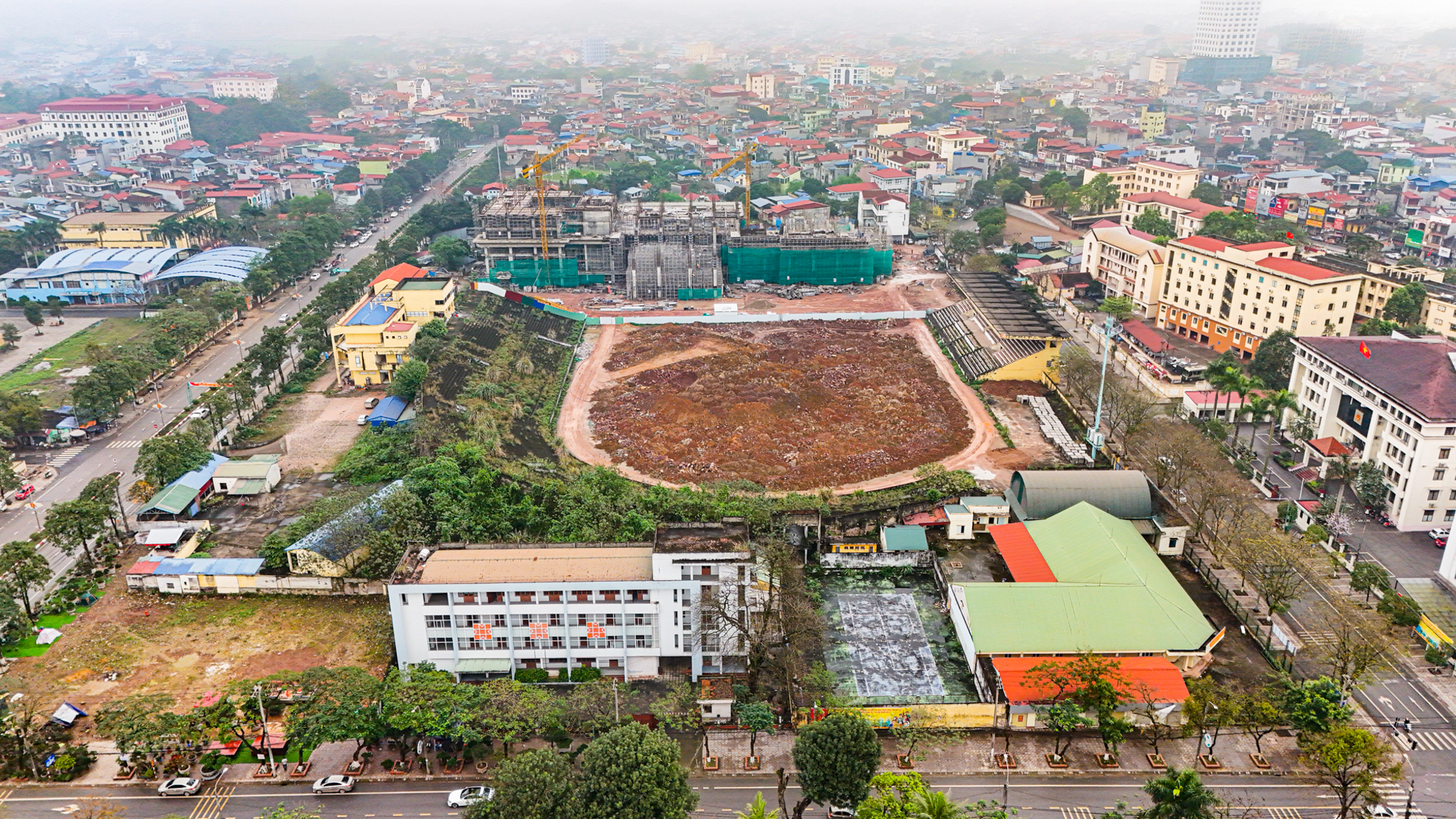 Khu vực sẽ là trung tâm mới của Thái Nguyên: Di dời sân vận động lớn nhất miền núi phía Bắc để xây trụ sở hành chính, phố đi bộ- Ảnh 1.