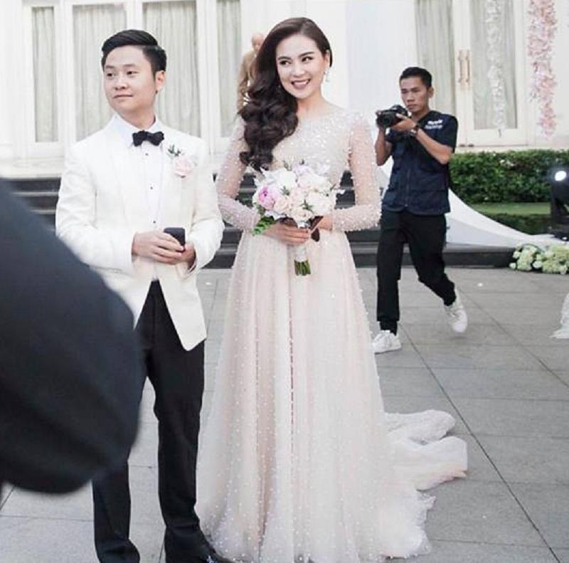 Nữ MC VTV vừa thông báo ly hôn chồng thiếu gia đúng ngày 1/4: Tiết lộ bất ngờ về chồng cách đây 1 năm, từng có lễ cưới xa hoa bậc nhất Hà Thành- Ảnh 5.