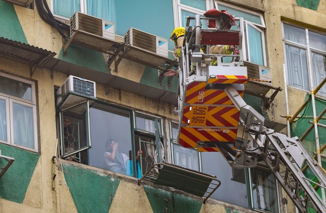 Cháy lớn tại tòa nhà cao tầng ở Hồng Kông (Trung Quốc), 40 người thương vong- Ảnh 2.
