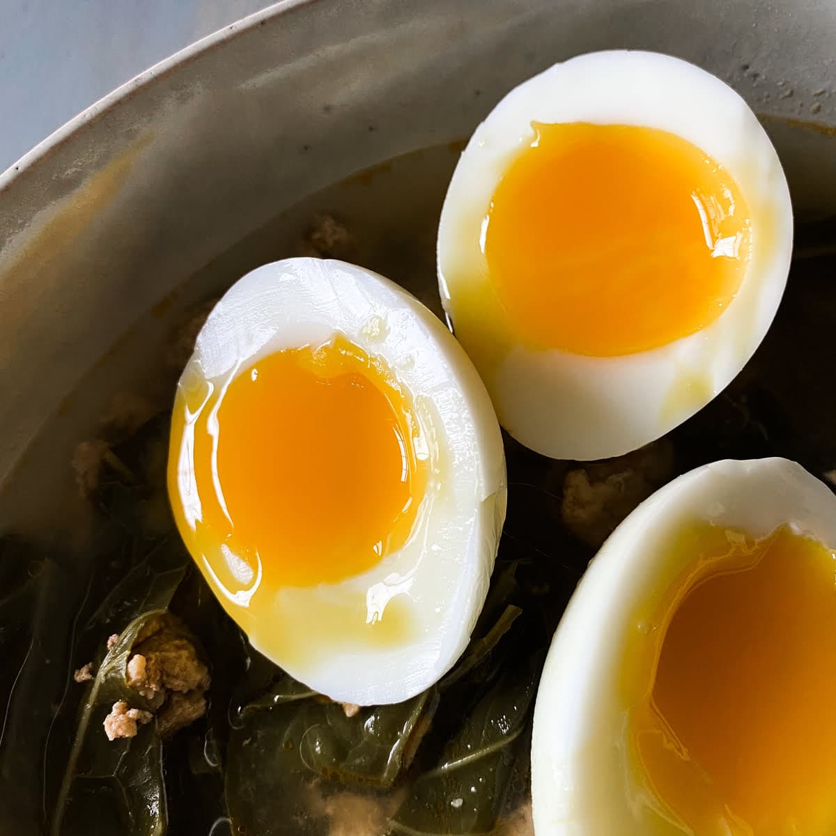 Luộc trứng bao lâu là tốt nhất? Hoá ra bấy lâu nay nhiều người luộc sai làm mất chất dinh dưỡng- Ảnh 1.