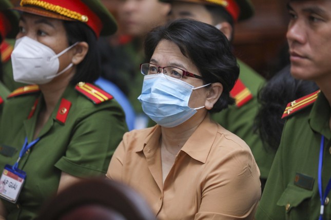 Bắt đầu tuyên án bà Trương Mỹ Lan và 85 bị cáo trong vụ Vạn Thịnh Phát- Ảnh 4.