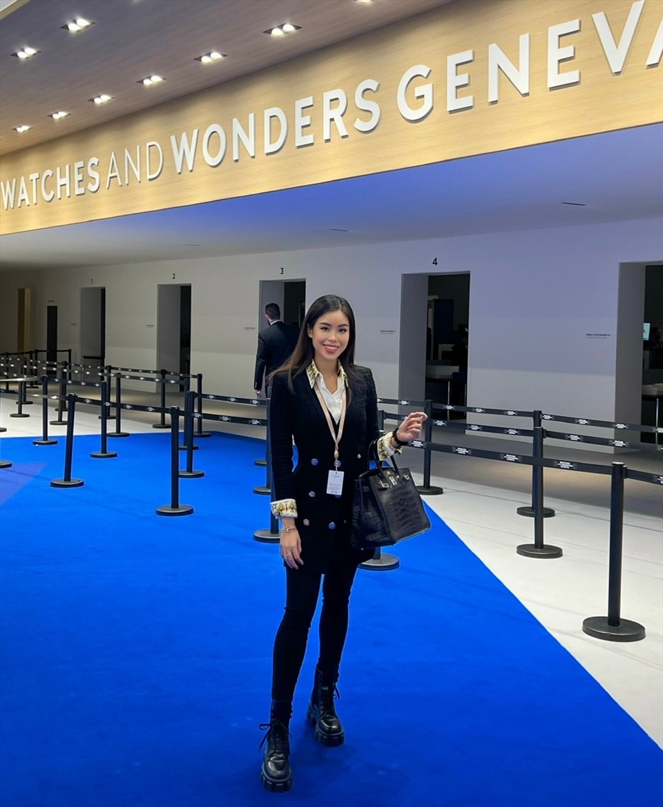 Ái nữ nổi tiếng nhất của tỷ phú Johnathan Hạnh Nguyễn: Từ hotgirl MXH đến Phó tổng giám đốc mảng thời trang hàng hiệu, phải đi lùi mới về vạch đích- Ảnh 16.