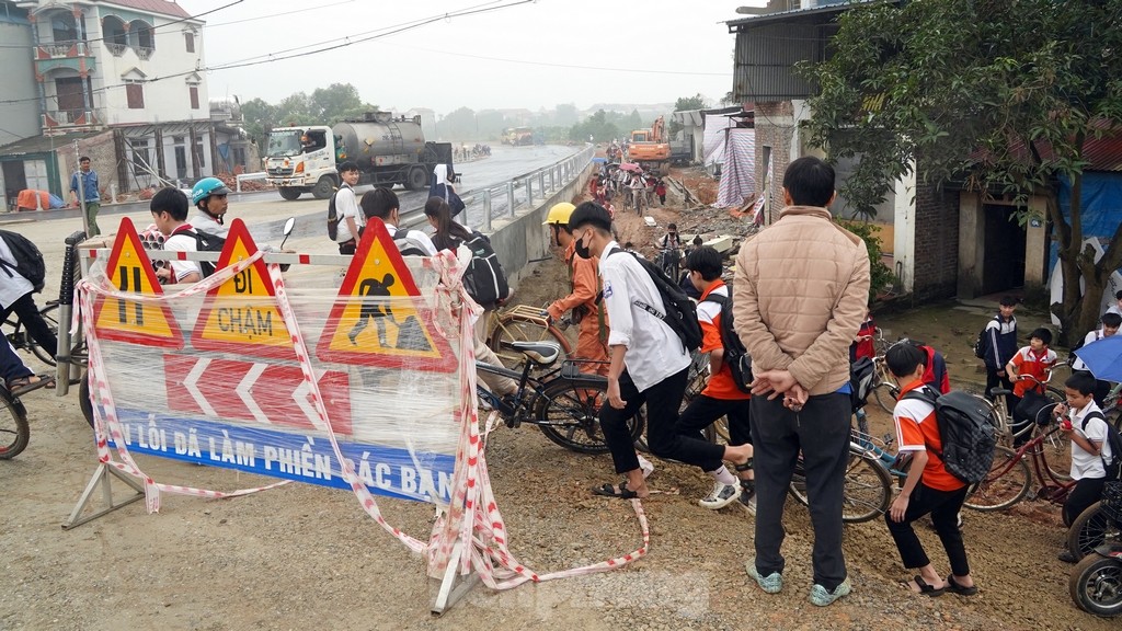 Tuyến đường gần 200 tỷ đồng kết nối vùng Thủ đô Hà Nội - Bắc Giang sẵn sàng trước ngày thông xe- Ảnh 13.