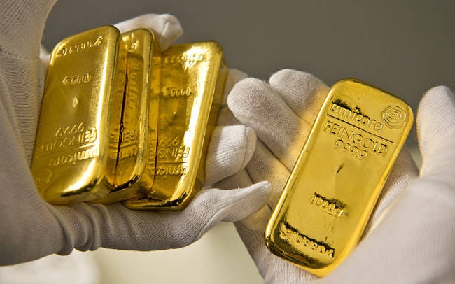 Giá vàng thế giới có thể vượt 2.600 USD/ounce- Ảnh 1.
