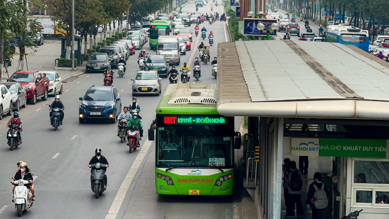 Hà Nội sẽ “xoá sổ” tuyến buýt nhanh BRT hơn 1.000 tỉ đồng- Ảnh 1.
