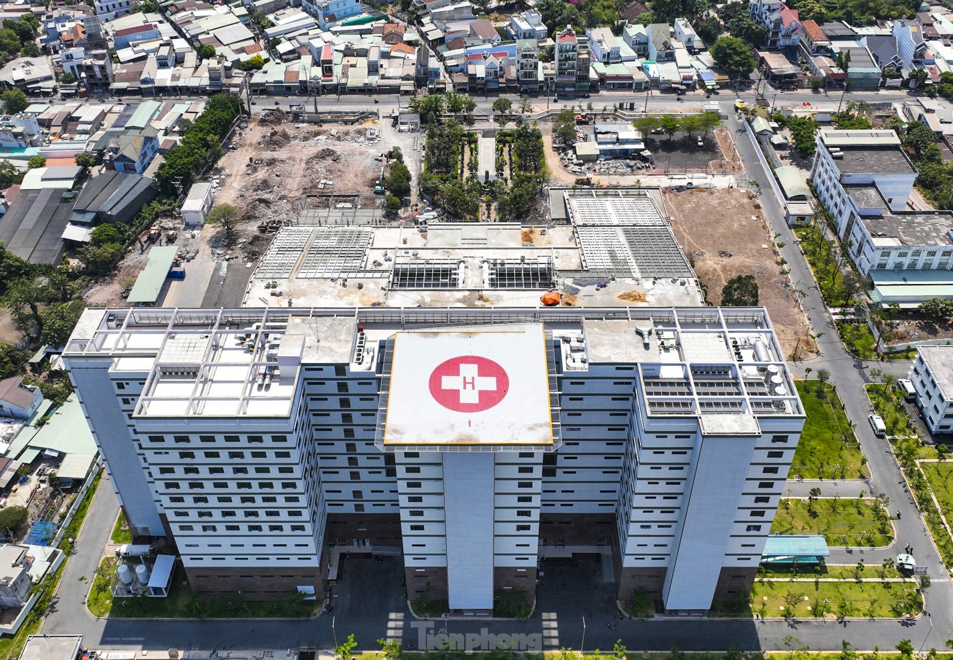 Bệnh viện gần 1.900 tỷ đồng ở TPHCM có sân bay trực thăng cấp cứu dần lộ diện- Ảnh 2.