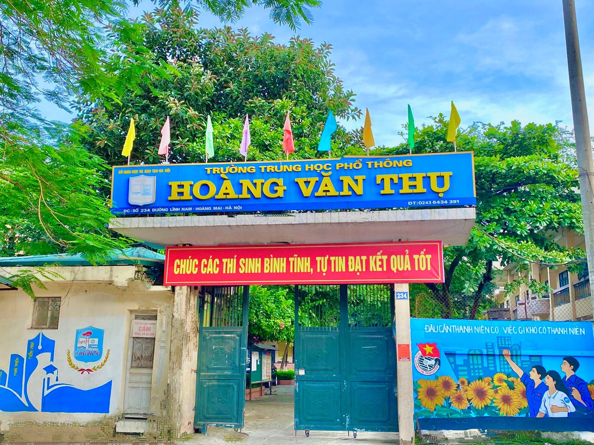 Điểm danh các trường THPT công lập ở quận đông dân nhất Hà Nội: Năm ngoái điểm chuẩn đầu vào thấp nhất là 37,25- Ảnh 1.