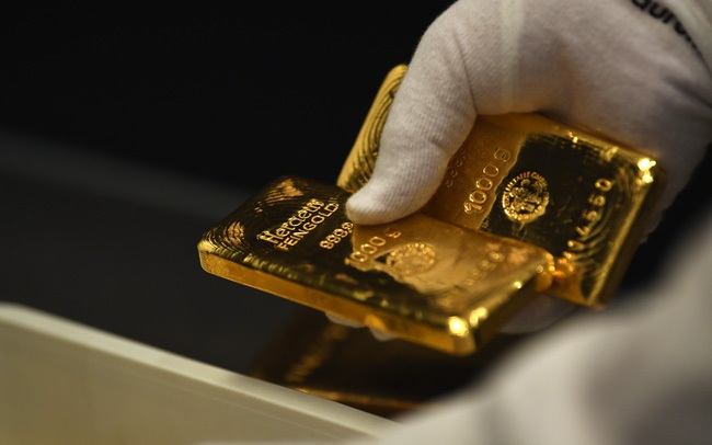 Giá vàng sẽ sớm chạm mức 3.000 USD/ounce- Ảnh 1.