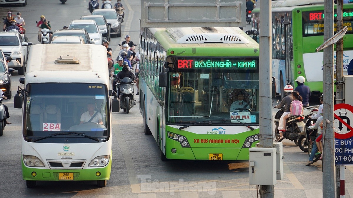 Tuyến buýt nhanh BRT hoạt động ra sao trước khi được Hà Nội đề xuất thay bằng đường sắt đô thị?- Ảnh 7.