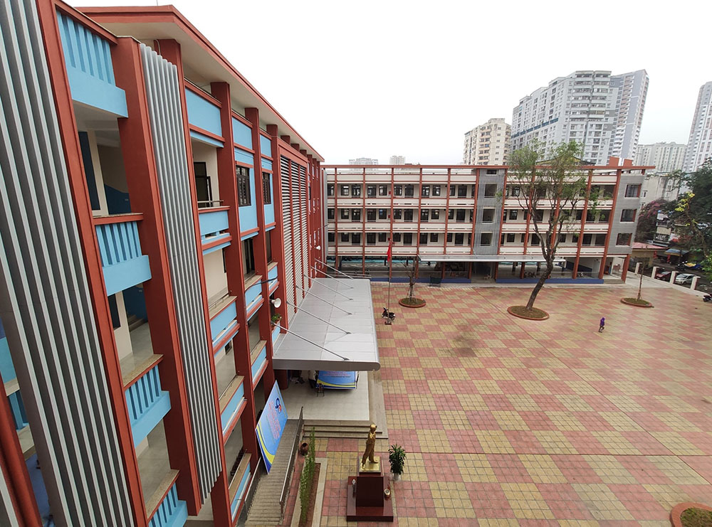 Điểm danh các trường THPT công lập ở quận đông dân nhất Hà Nội: Năm ngoái điểm chuẩn đầu vào thấp nhất là 37,25- Ảnh 3.