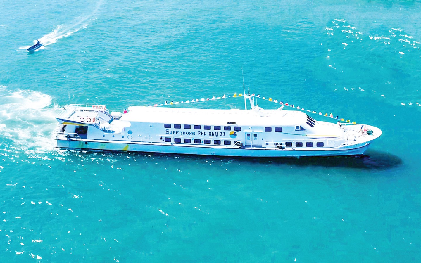 Cạnh tranh gay gắt, hãng tàu chuyên chở khách ra đảo Phú Quốc, Côn Đảo, Phú Quý báo lãi quý 1 giảm 40%