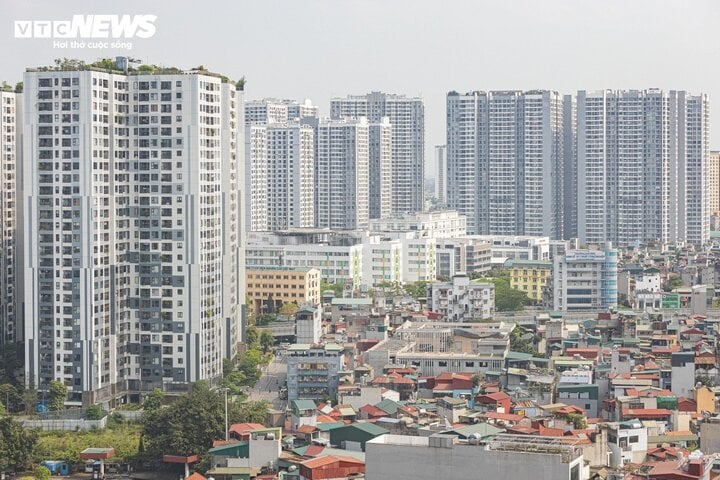 Giá nhà tăng chóng mặt, vượt xa thu nhập, người nghèo cả đời không mua nổi- Ảnh 4.