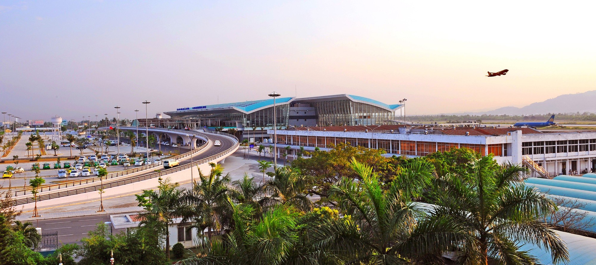 Nội Bài tăng 31 bậc, cùng Đà Nẵng lọt top 100 sân bay tốt nhất thế giới- Ảnh 2.