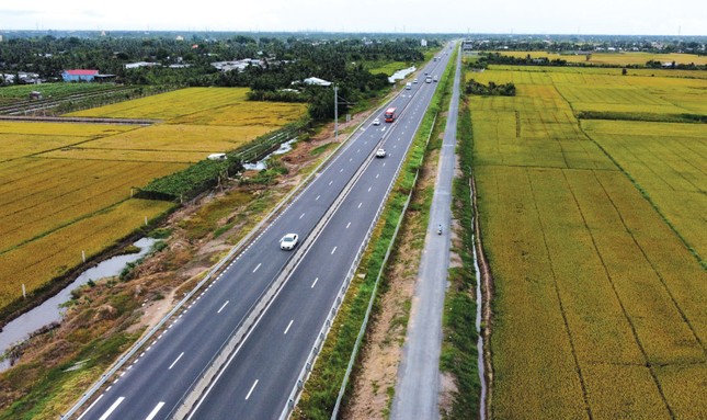 Giao bổ sung gần 6.500 tỷ đồng làm 3 dự án đường cao tốc- Ảnh 1.