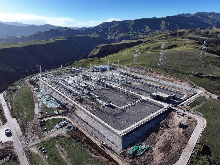 12 năm xây dựng ở độ cao 5.000 mét: Trung Quốc chính thức vận hành nhà máy thủy điện quy mô khủng, tích hợp một công nghệ cực thông minh, dự kiến tạo ra 7,3 tỷ kWh điện mỗi năm- Ảnh 1.
