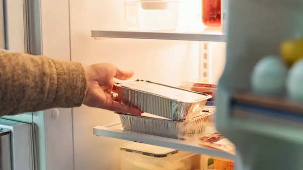 8 mẹo dùng tủ lạnh hiệu quả hơn gấp đôi hiện tại: Hầu hết đều đơn giản nhưng không mấy ai thực hiện đủ, nhất là điều số 2 và 5- Ảnh 1.