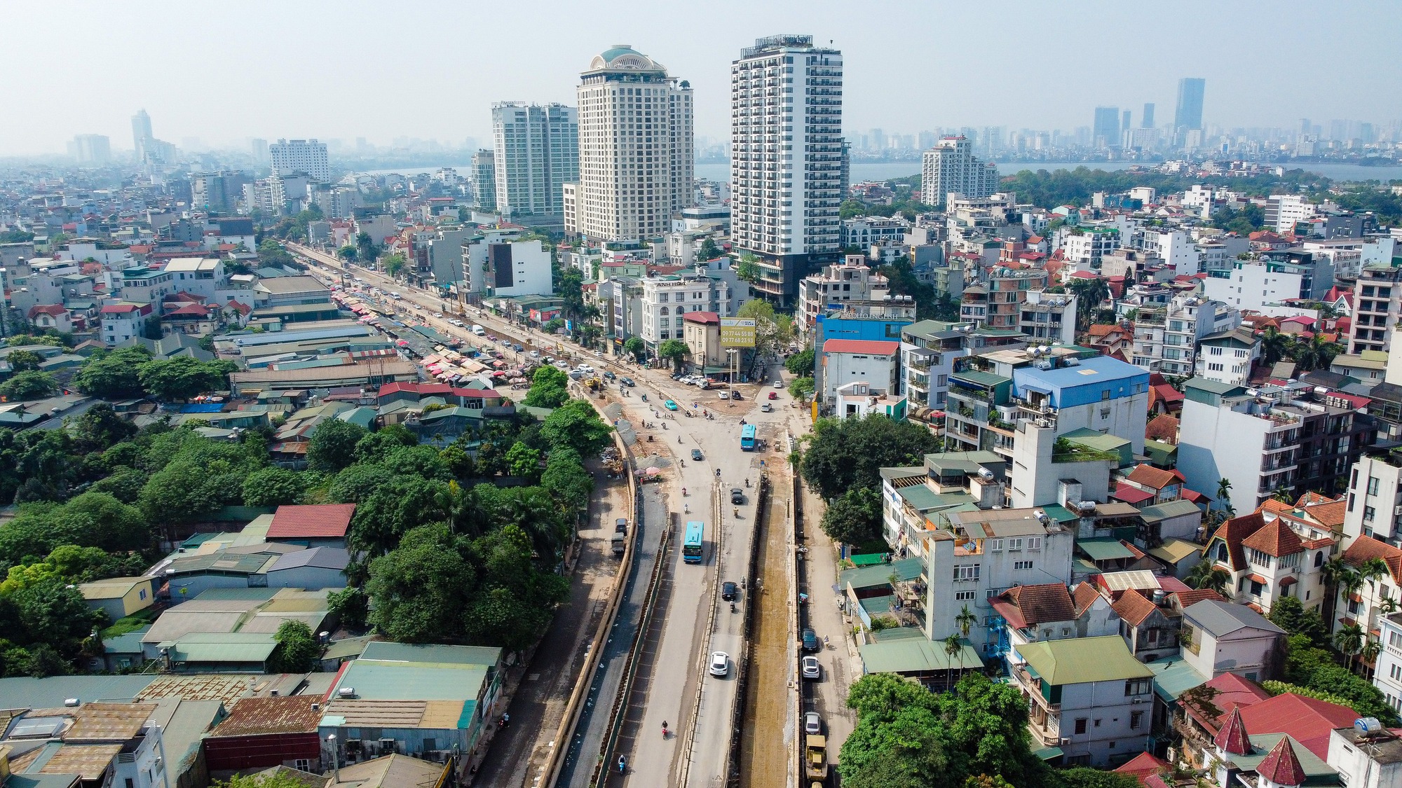 VIDEO: Toàn cảnh tuyến đường kết nối quận Ba Đình với sân bay Nội Bài trước ngày về đích- Ảnh 10.