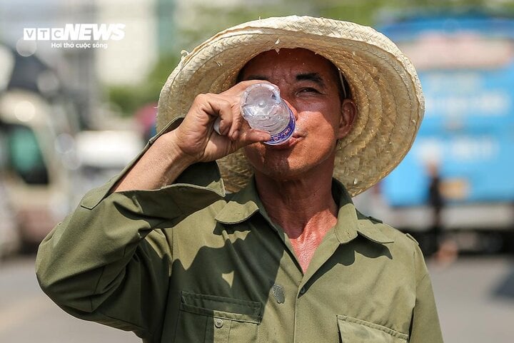 Nắng nóng gay gắt trên cả nước trong tuần tới- Ảnh 1.