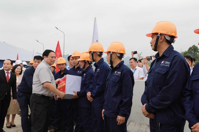 Thủ tướng phát lệnh khởi công cao tốc Hữu Nghị - Chi Lăng hơn 11.000 tỷ đồng- Ảnh 5.