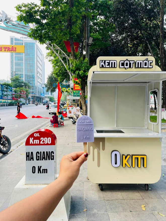 Rần rần món kem cột mốc 0km “huyền thoại” tại Hà Giang, lễ này có đi thì phải đu trend ngay thôi!- Ảnh 10.