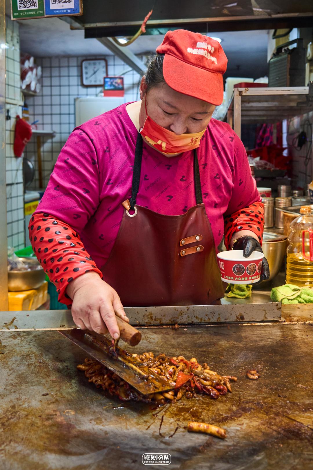 Khám phá ẩm thực vỉa hè của các bà dì Thượng Hải: Những quầy hàng gắn liền với tuổi thơ bao thế hệ- Ảnh 19.
