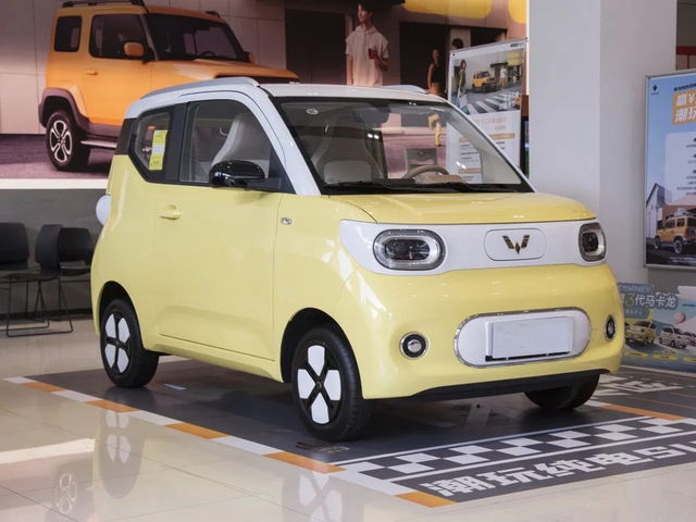 ang-mini-ev-macaron-4-wheel-electric-car-for-sale-in-2024-with-low-new-car-prices28-1712074490864485709072-17137722093331567277794-1713776854335-171377685502912290702.jpg
