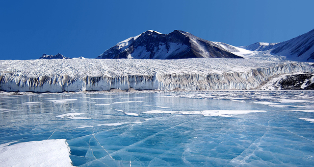 Các nhà khoa học Trung Quốc phát hiện 46 hồ dưới băng ở Nam Cực- Ảnh 1.