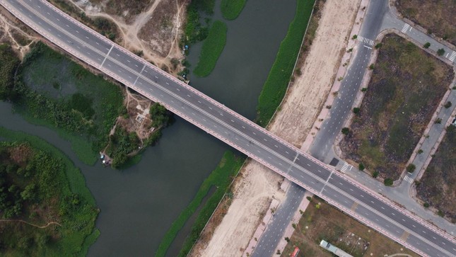 Bình Dương thông xe cầu 213 tỷ đồng, vượt sông Thị Tính- Ảnh 5.