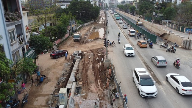 Tận thấy dự án giao thông Tập đoàn Thuận An thi công ‘rùa bò’ gây nhức nhối ở Hà Nội- Ảnh 3.