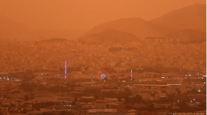 Thủ đô một quốc gia bất ngờ chuyển sang màu đỏ cam như trong phim viễn tưởng: Điều gì phía sau hiện tượng kỳ thú này?- Ảnh 3.