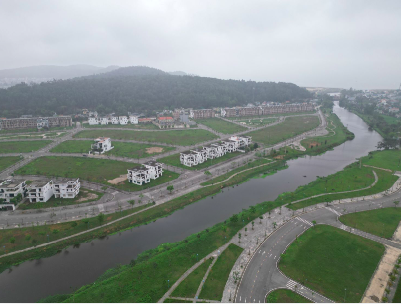 Nhiều sai phạm tại dự án Khu đô thị sinh thái 2 bên bờ sông Đơ của Công ty HUD4- Ảnh 1.