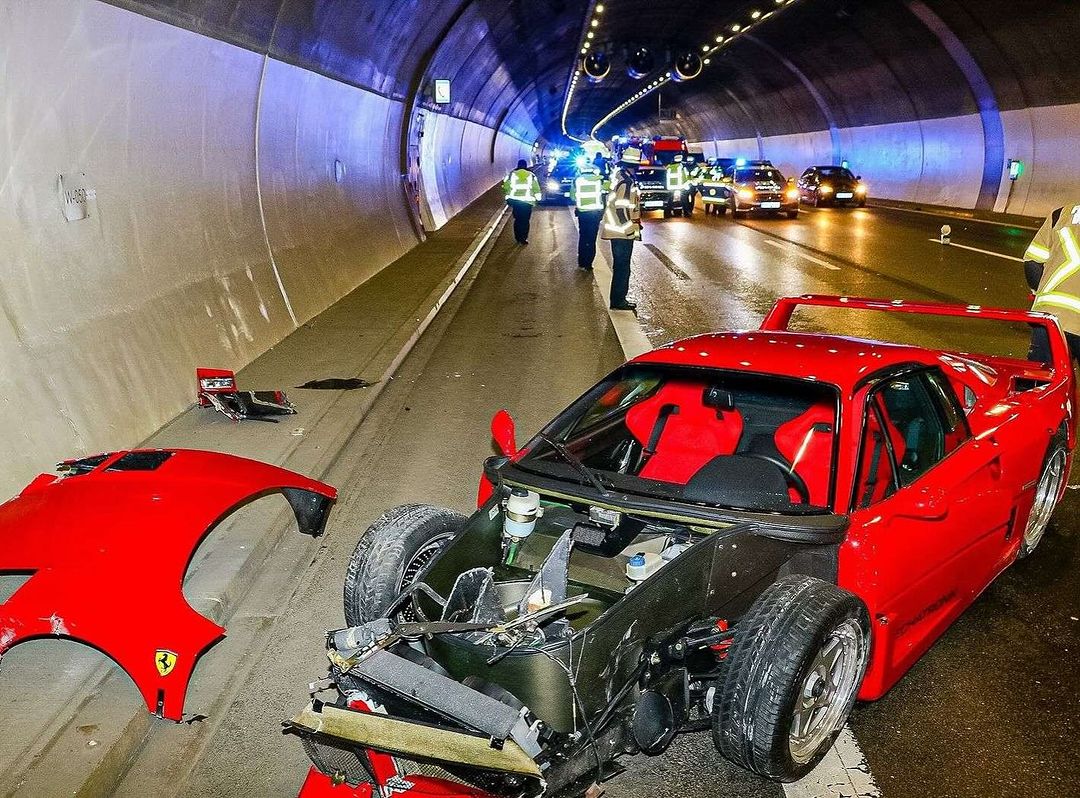 Đại lý xui xẻo nhất thế giới: 2 lần nhân viên đâm hỏng siêu xe, 'nạn nhân' mới nhất là Ferrari 84 tỷ- Ảnh 2.