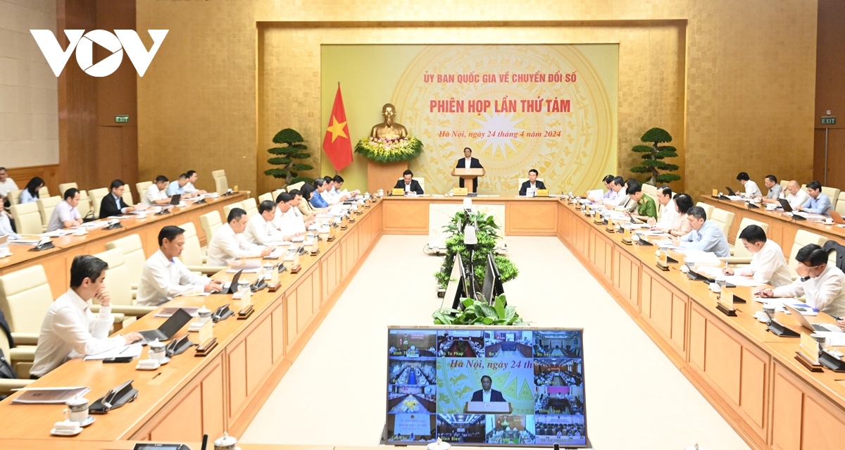 Thủ tướng chủ trì Phiên họp lần thứ 8 của Ủy ban Quốc gia về chuyển đổi số- Ảnh 3.