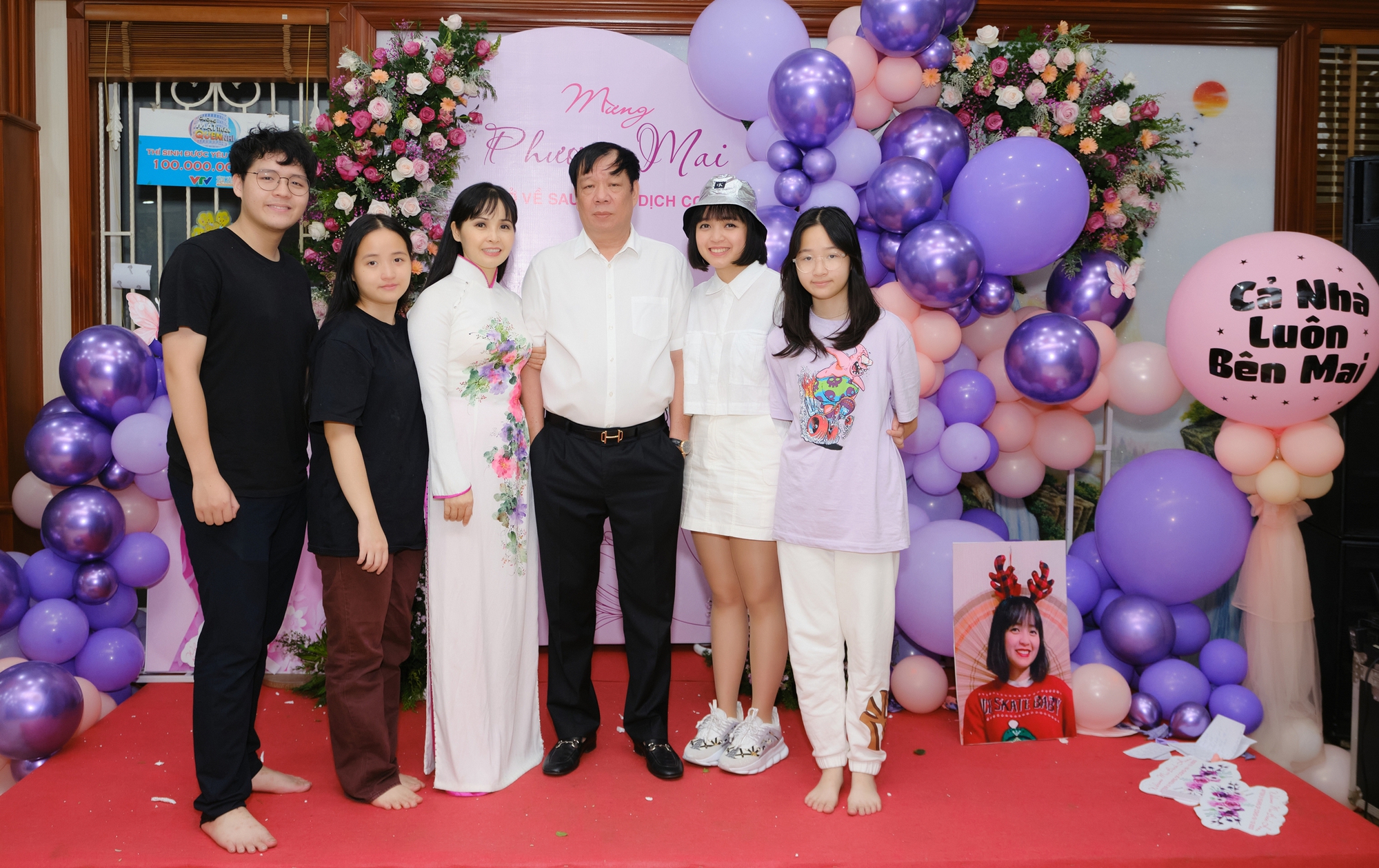 Nữ ca sĩ Quảng Ninh là mẹ 4 con, lấy đại gia hơn 13 tuổi, sống trong biệt thự 100 tỷ đồng nhưng tiết lộ 'không bao giờ xin tiền chồng'- Ảnh 8.
