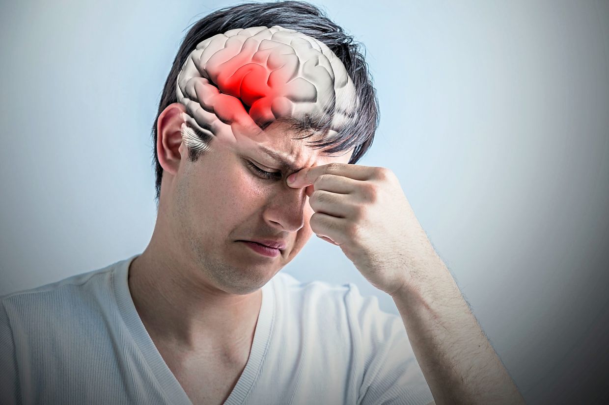 Người đàn ông suýt chết sau một cơn đau đầu: BS cảnh báo người có 1 trong 7 đặc điểm này cần cẩn trọng- Ảnh 3.