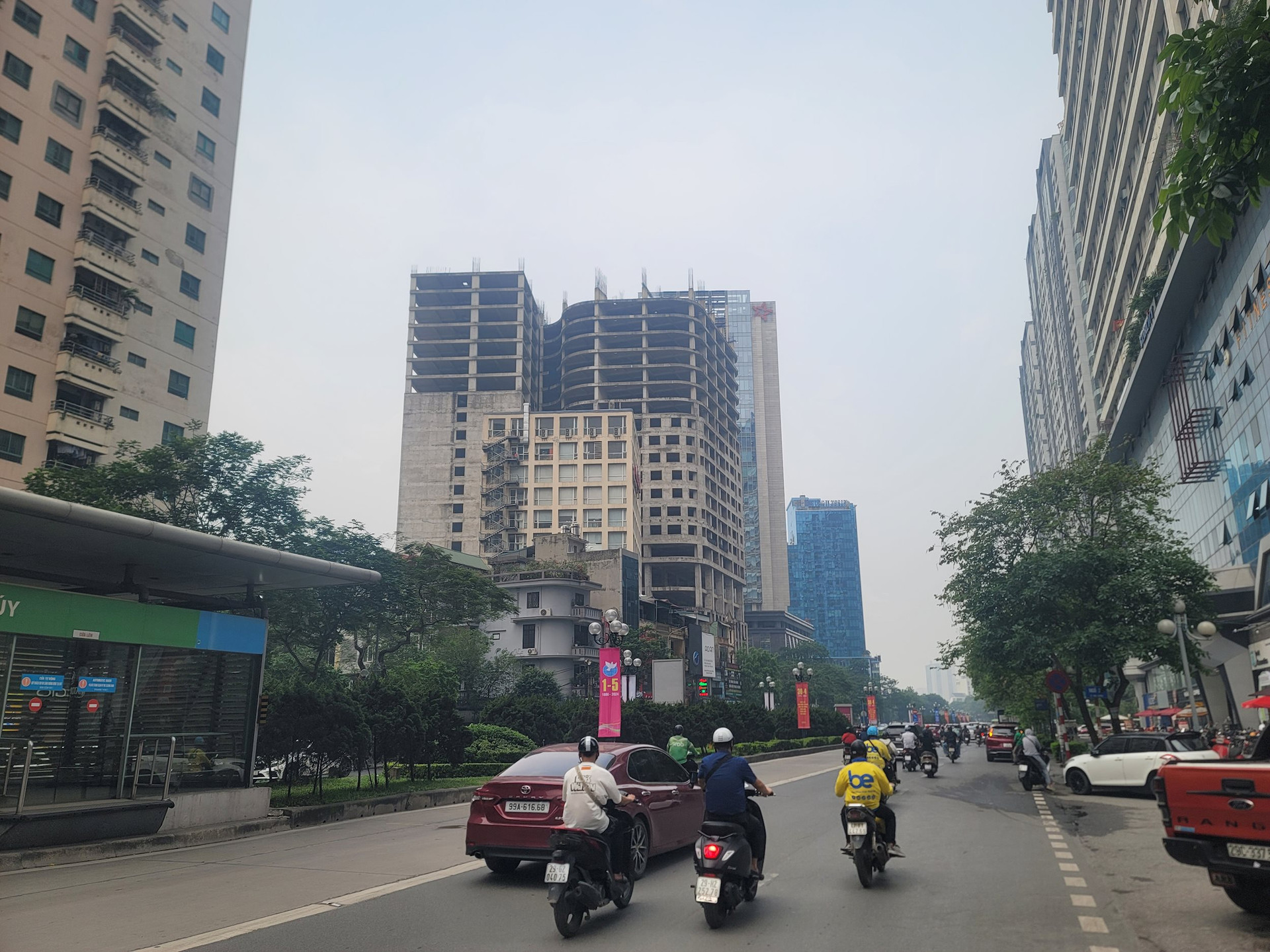 Hà Nội: Dự án trên đường Lê Văn Lương bị khởi tố vụ án hình sự- Ảnh 1.