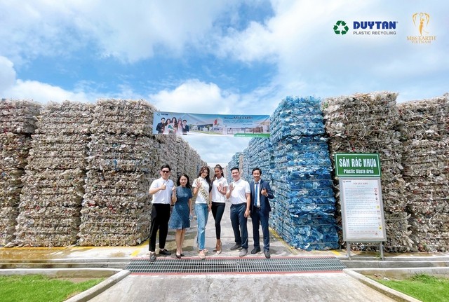 Chuyện kinh doanh của đại gia ngành nhựa hàng đầu Việt Nam: Ông Trần Duy Hy còn lại gì sau khi bán 70% cổ phần nhựa Duy Tân cho SCG?- Ảnh 2.